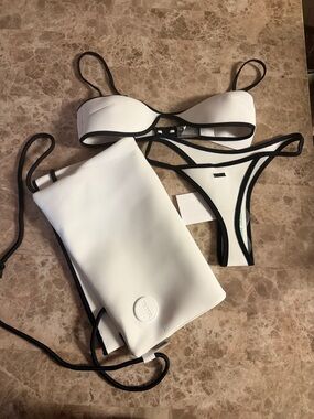 triangl swimwear White Bikini with Black Trim and Pouch